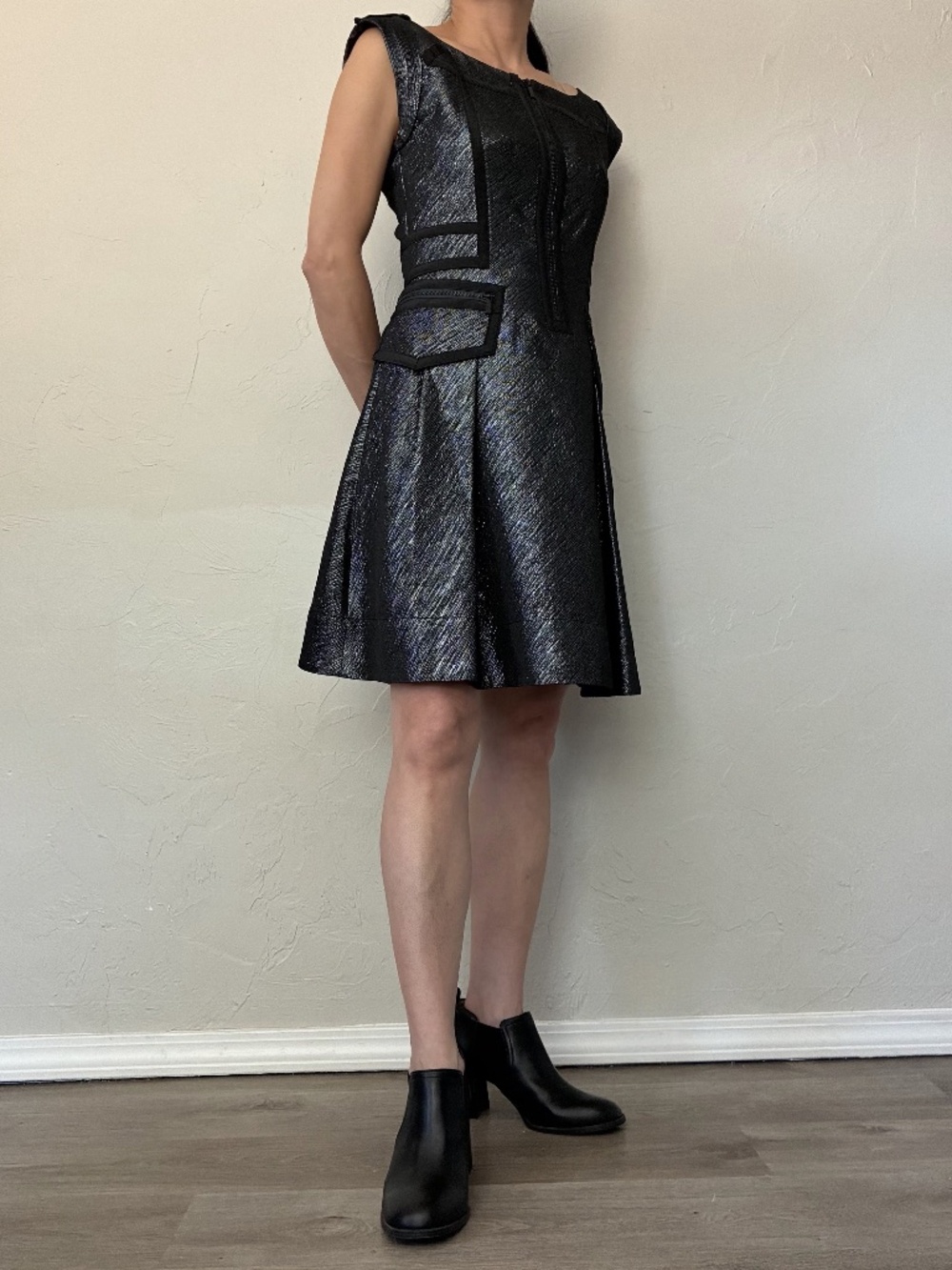 Zac Posen Z Spoke Metallic Grey and Black Contrast Trim Zippered Cocktail Dress